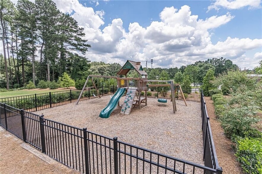 Building Photo - 1452 Villageside Ct