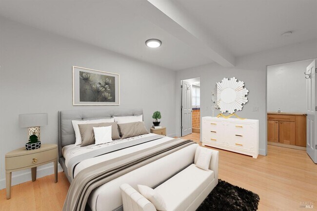 Building Photo - 1533 Allyn Ave