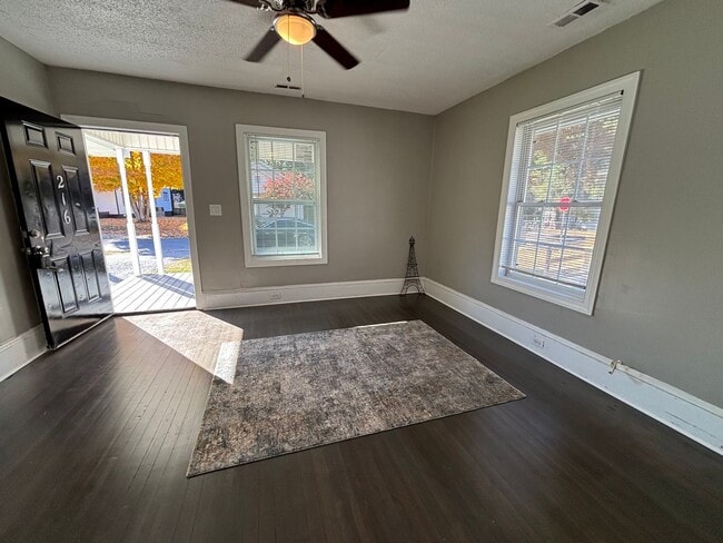 Building Photo - COMING SOON! 3 Bedroom House in Gastonia! ...