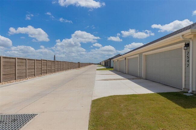 Building Photo - 2548 Caleb Asher Lp