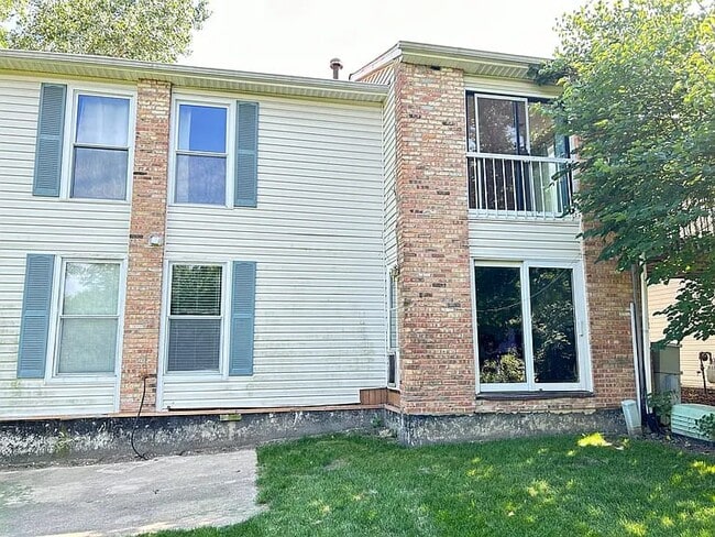 Building Photo - 1964 Kenilworth Cir