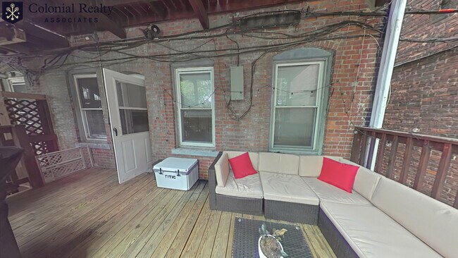 Building Photo - 83 Brighton Ave