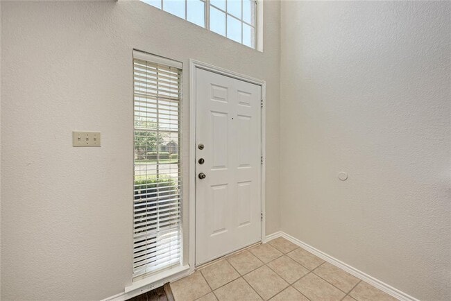 Building Photo - 2508 Tierra Blanco Trail