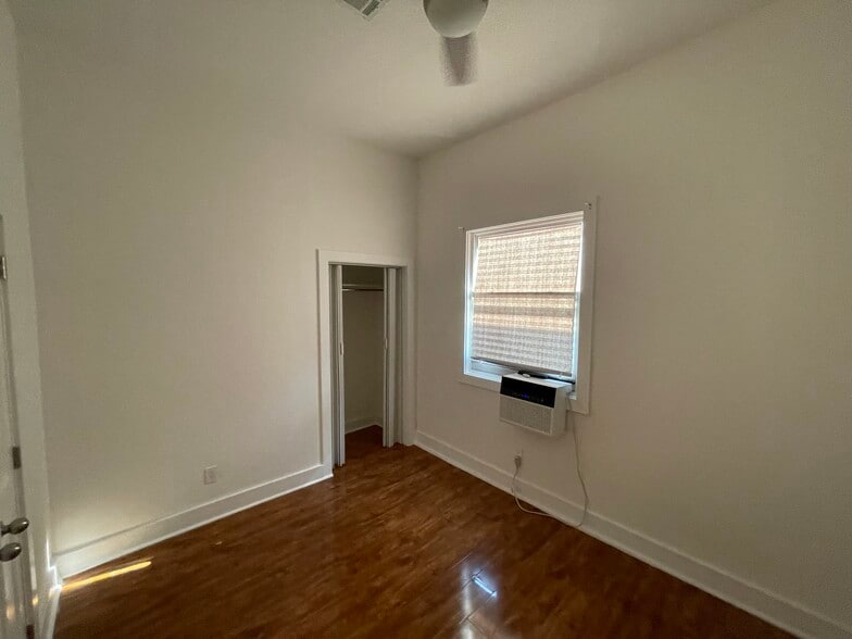 Building Photo - 4810 Annunciation St