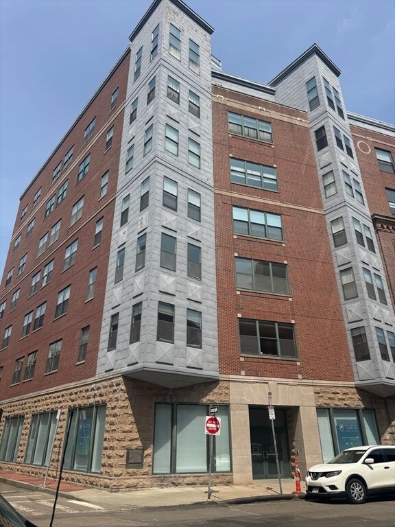 Building Photo - 485 Harrison Ave