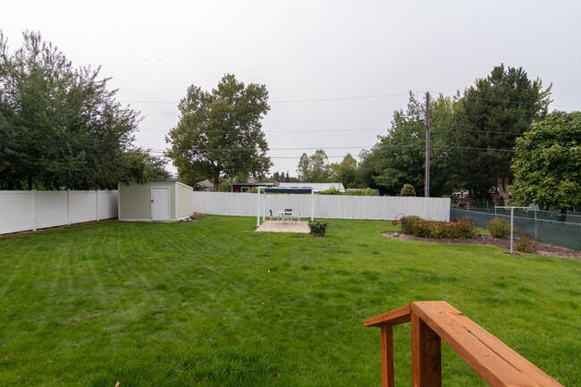 Building Photo - **Coming Soon** Spokane Valley 3 Bed 2 Bath updated home Oversized Lot RV Parking