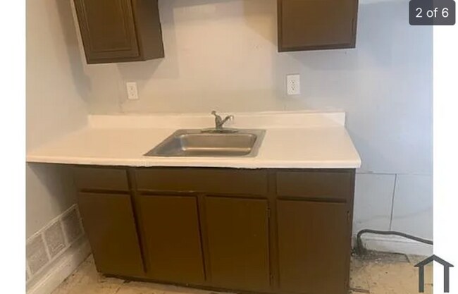 Building Photo - 1016-1018 S 52nd St.