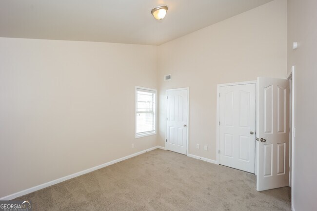 Building Photo - 7685 Battle Way