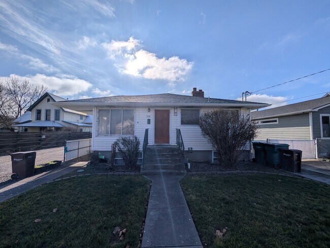 Building Photo - NAB