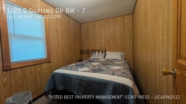 Building Photo - 1321 S Darling Dr NW