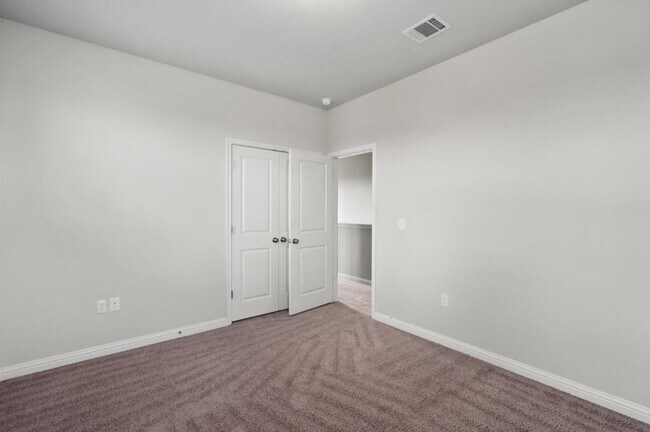 Building Photo - 8301 Turnberry Ln