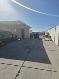 Building Photo - Beautiful 3bedroom/1 bath Home For Rent (HALF OFF 1ST MONTH RENT)