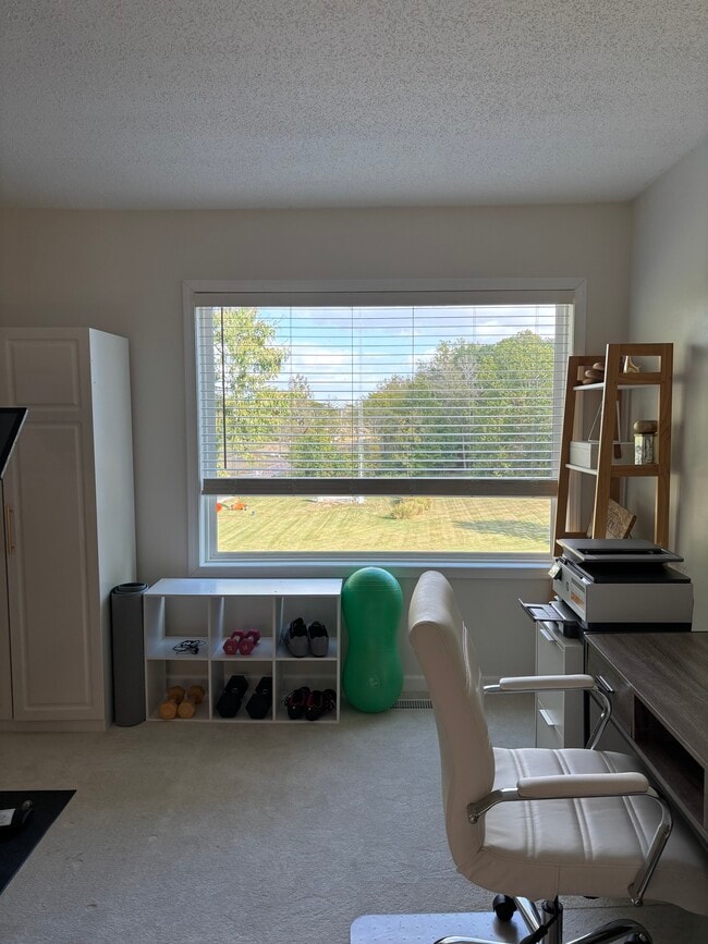 Building Photo - 713 Bent Tree Dr