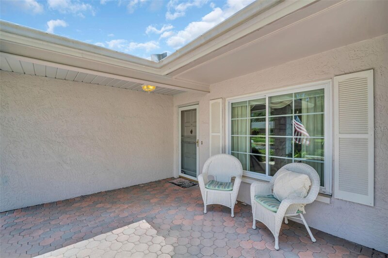 Building Photo - 2113 Malcolm Dr