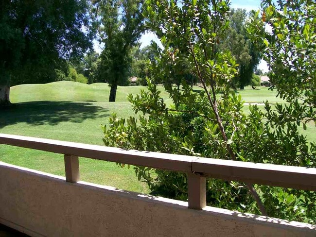 Building Photo - 35032 Mission Hills Dr