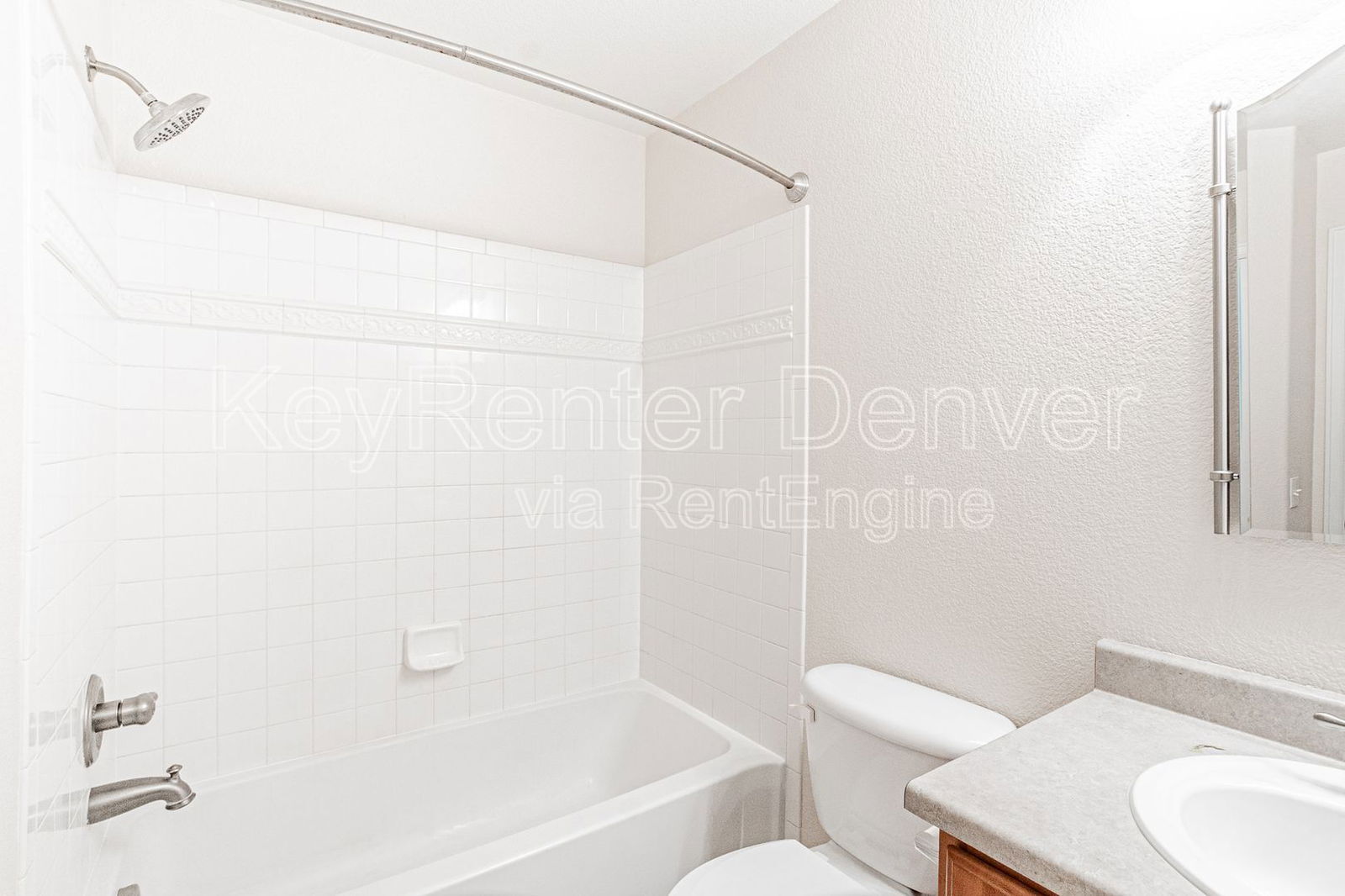 Building Photo - 1191 S Richfield St