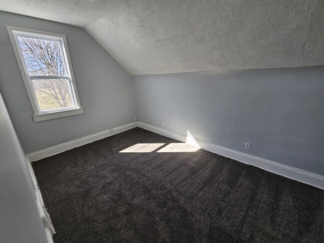 Building Photo - 12405 Signet Ave