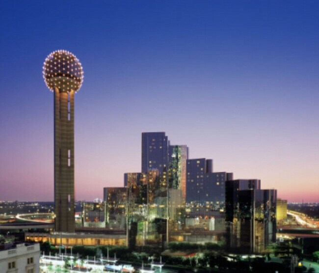 Building Photo - 324 Woodcrest Dr