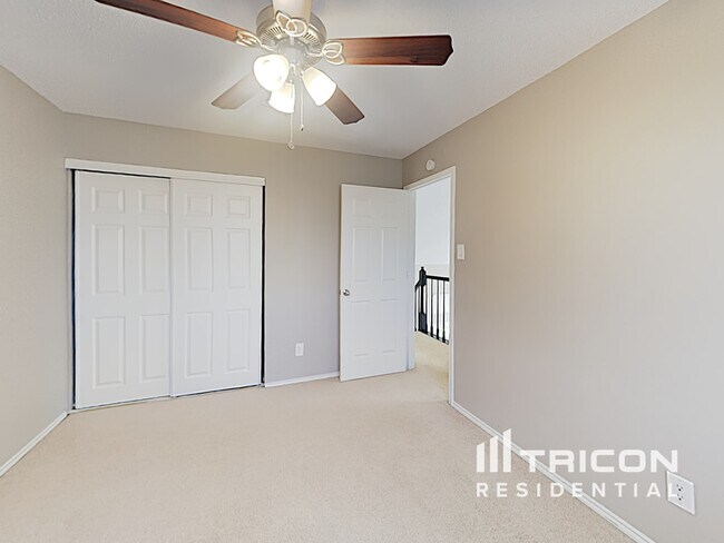 Building Photo - 6701 Silver Sage Dr
