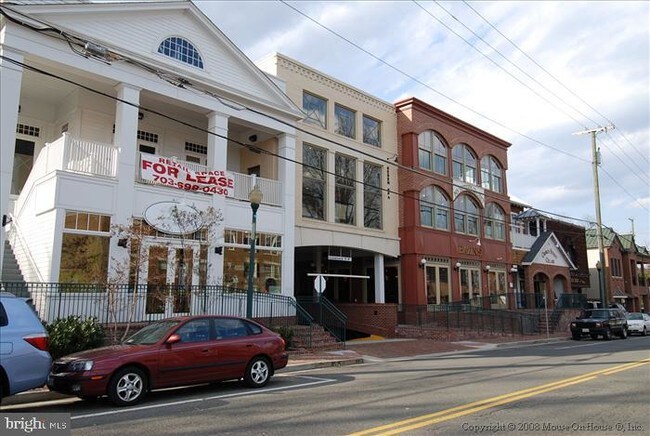Building Photo - 216 Park Terrace Ct SE