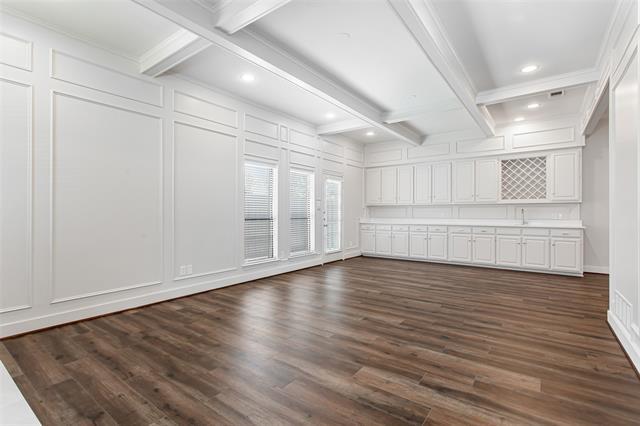 Building Photo - 2117 Promontory Point