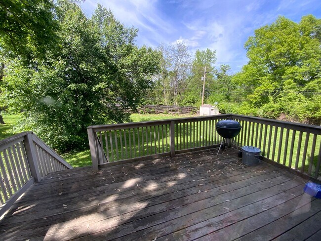 Building Photo - 4209 Defoe Dr