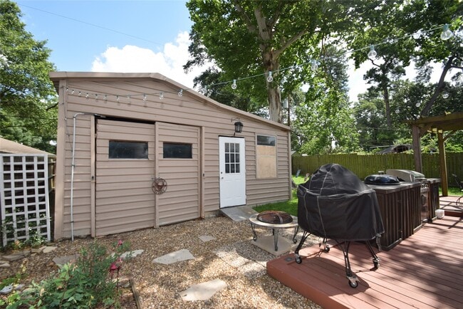 Building Photo - 1130 Stonecrest Dr