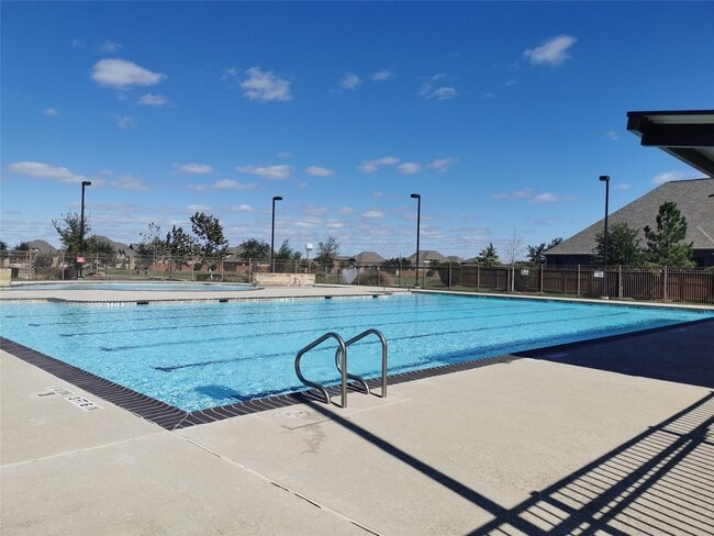 Building Photo - 26046 Quiet Field Ct