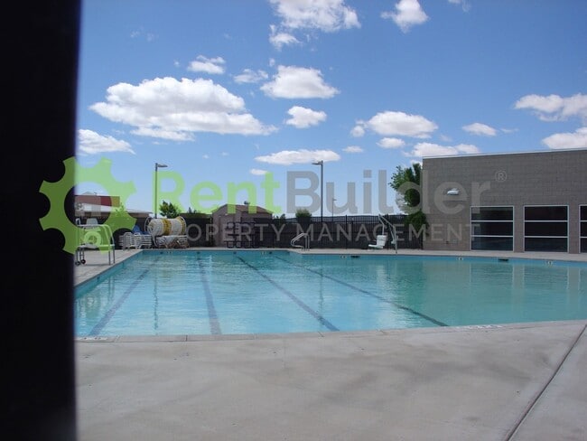 Building Photo - LEASE PENDING – PLEASE APPLY AT YOUR OWN D...