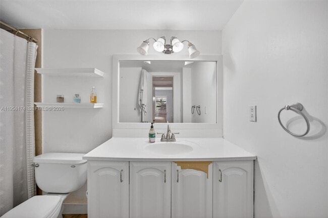 Building Photo - 7929 SW 104th St