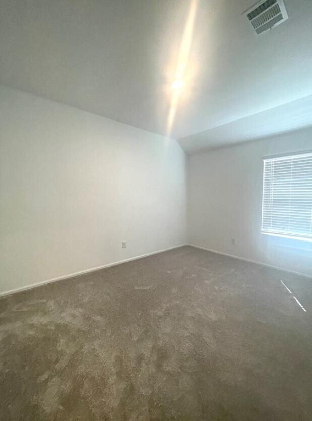 Building Photo - 3619 River Sand Rd