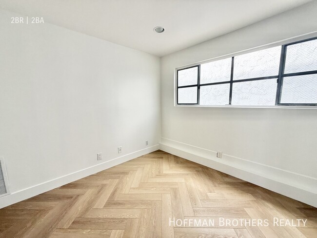 Building Photo - 18203 Coastline Dr