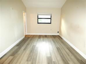 Building Photo - 1455 Holly Heights Dr