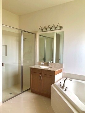 Building Photo - 13711 Callisto Ave