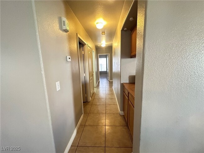 Building Photo - 4426 Cinema Ave