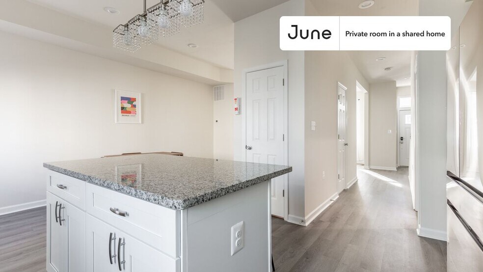 Building Photo - Room in Shared 4 bed/3.5 bath home