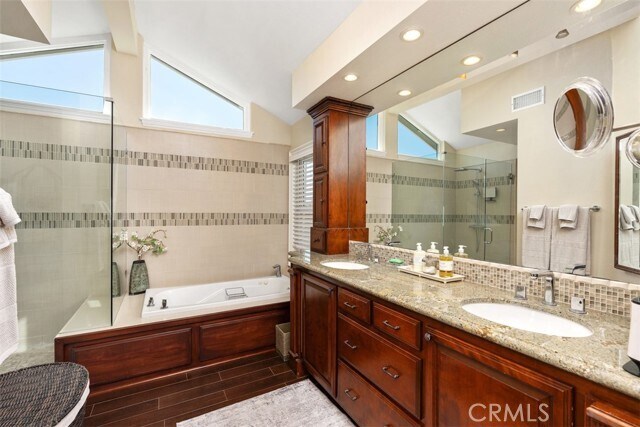 Building Photo - 25732 Weston Dr
