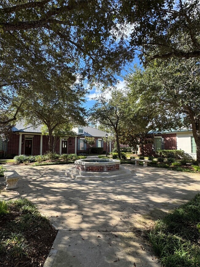 Building Photo - 4501 Cartwright Rd