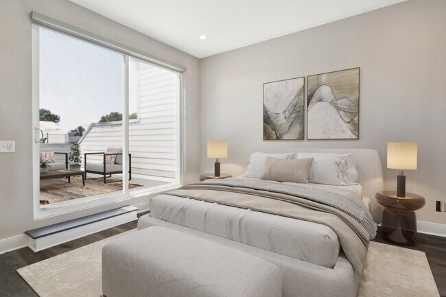 Building Photo - 1300 Lischey Ave