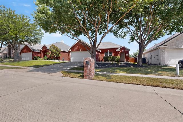 Building Photo - 9012 Boone Dr