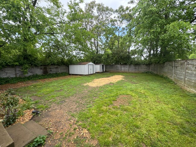 Building Photo - Charming 1940s Cottage in the Heart of Mad...