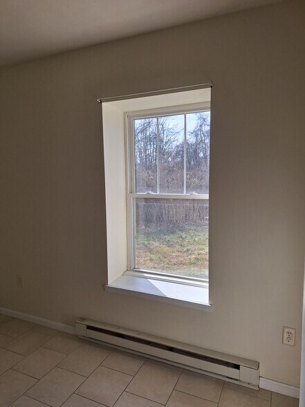 Building Photo - 354 Buchanan Trl