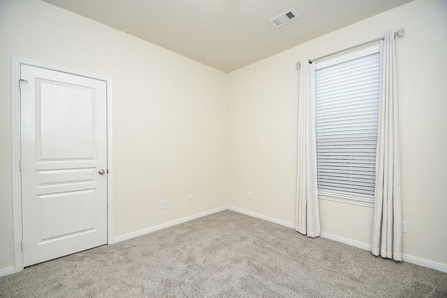 Building Photo - 5715 Water Violet Ln