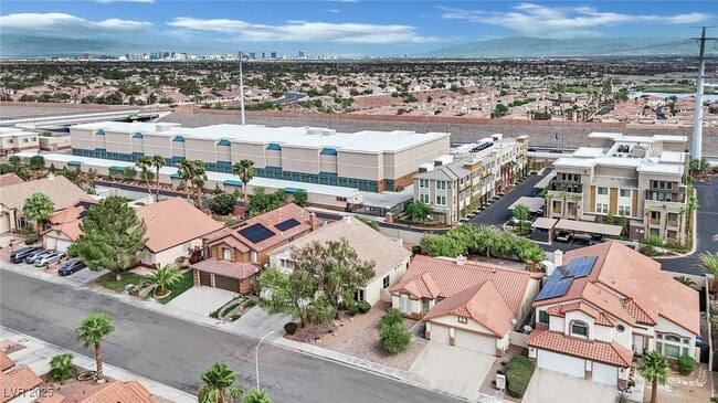 Building Photo - 1572 Bozeman Dr