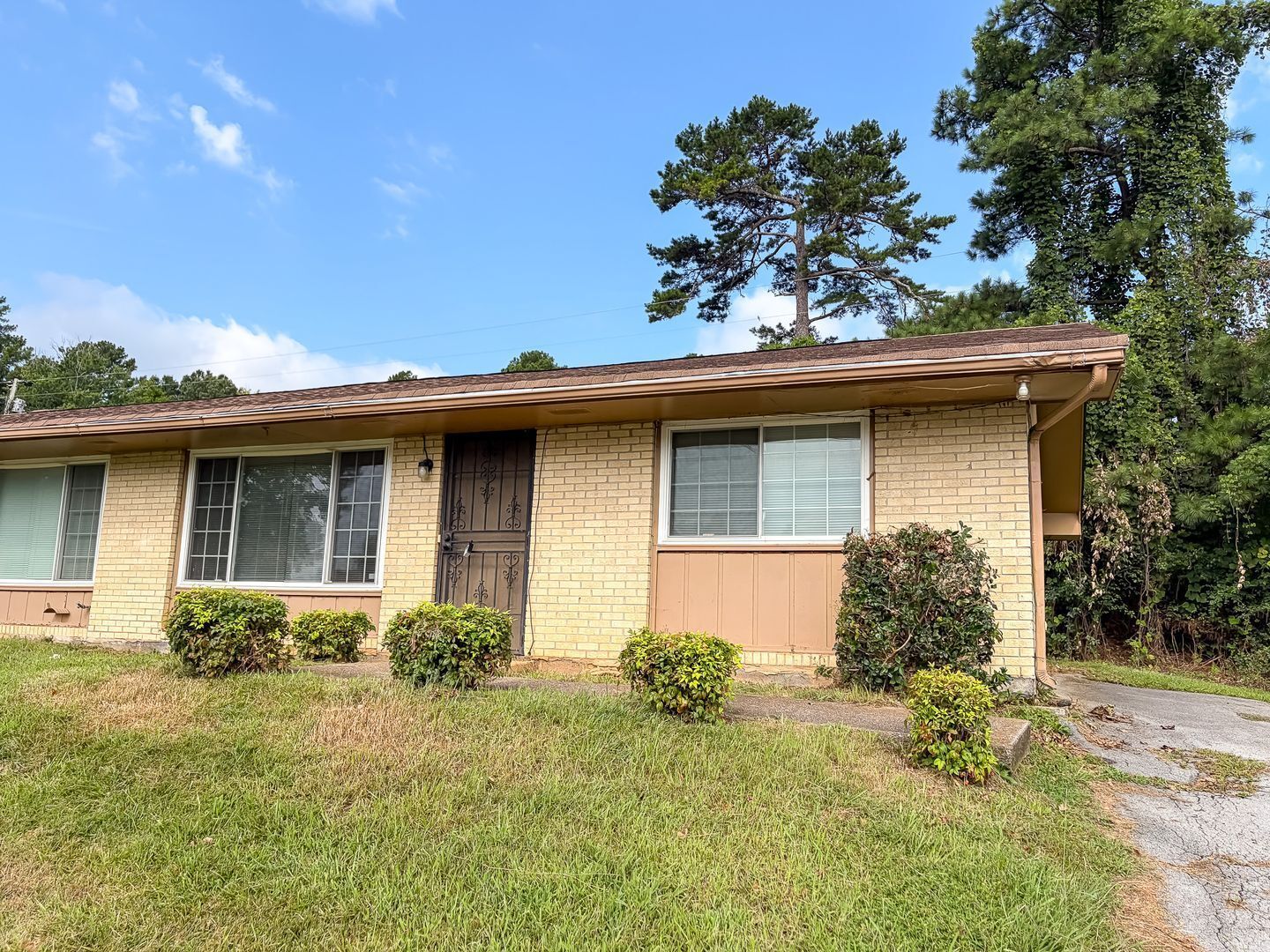 Building Photo - 3973 Teakwood Dr