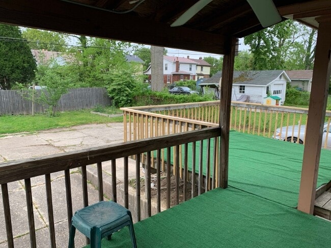 Building Photo - 1842 Berkley Ave