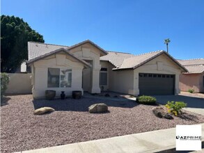 Building Photo - HAPPY HOME