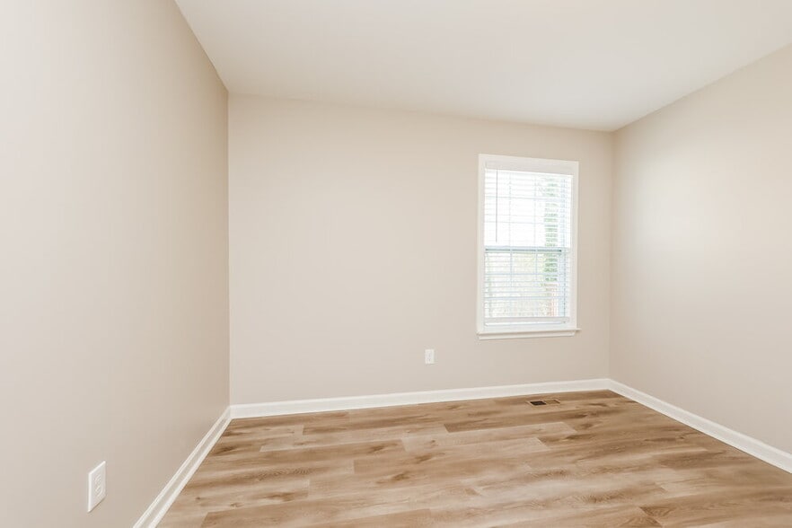 Building Photo - 1228 Jacksons Hill Rd