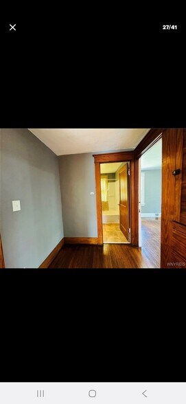Building Photo - 220 Dartmouth Ave