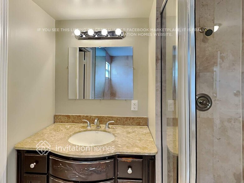 Building Photo - 18925 NW 78th Ct